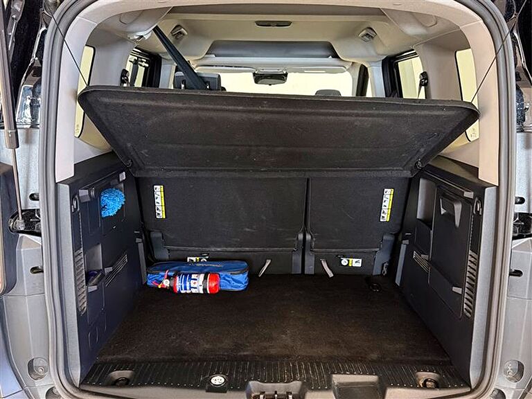 FORD TOURNEO COURIER