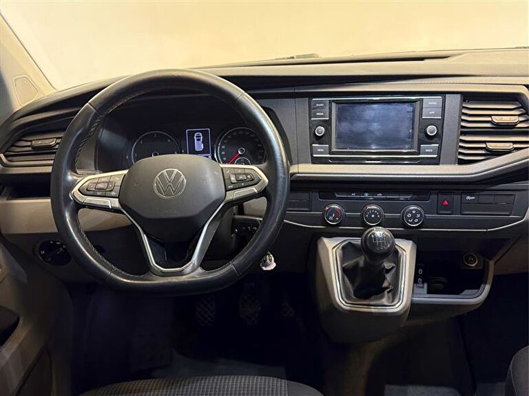 VOLKSWAGEN TRANSPORTER