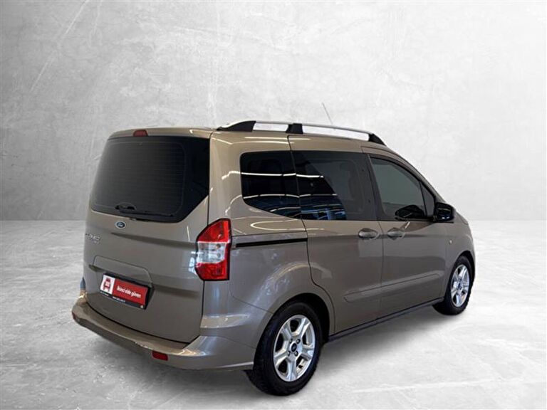 FORD TOURNEO COURIER