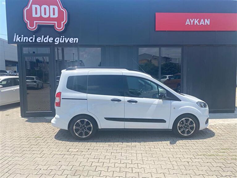 FORD TOURNEO COURIER