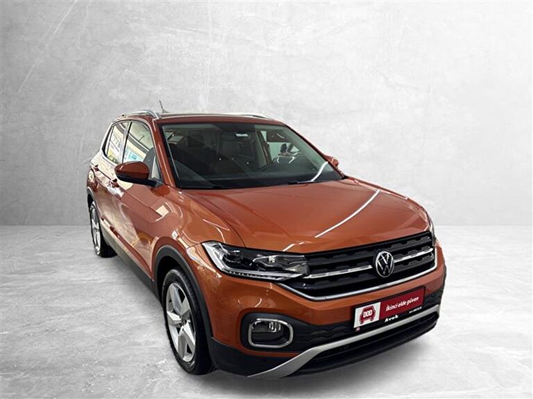 VOLKSWAGEN T-CROSS