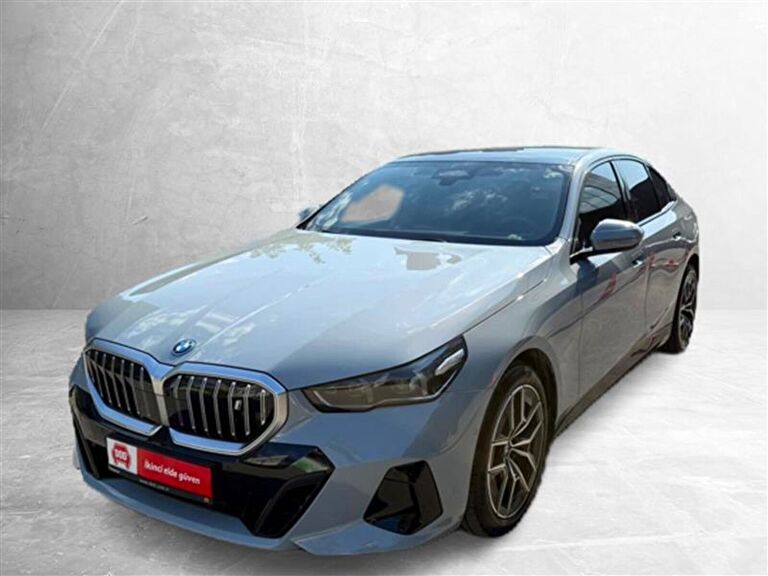 BMW I5