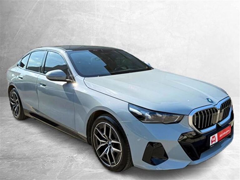 BMW I5