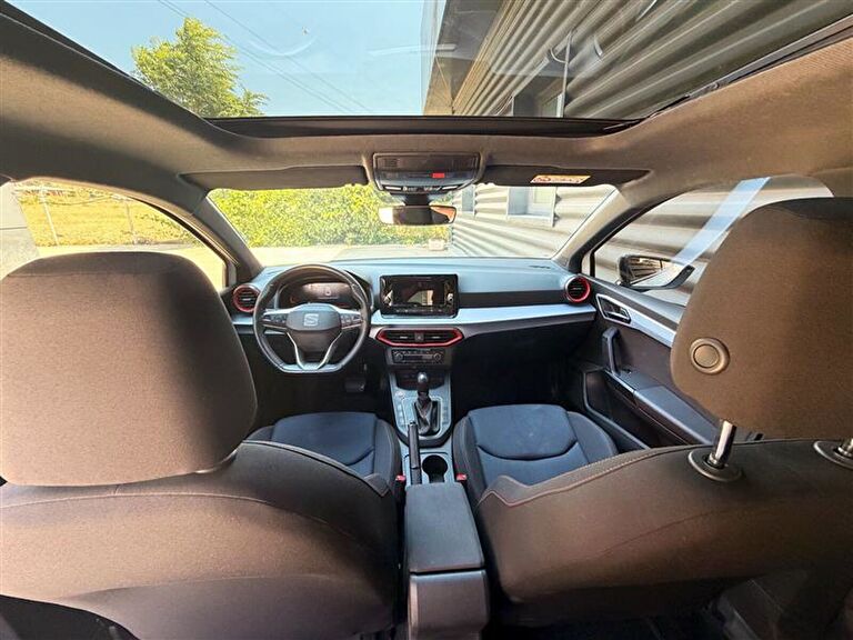 SEAT IBIZA