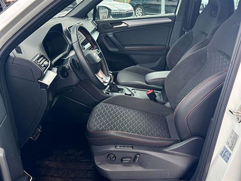 SEAT TARRACO