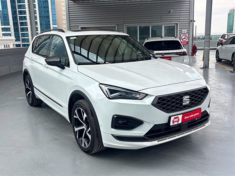 SEAT TARRACO