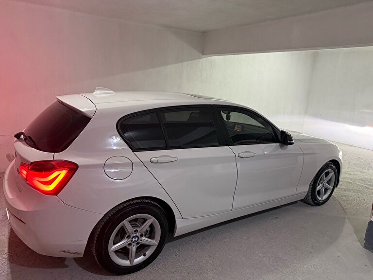 BMW 1 SERISI