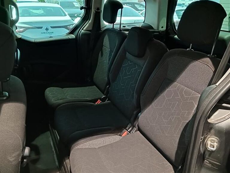 PEUGEOT PARTNER TEPEE