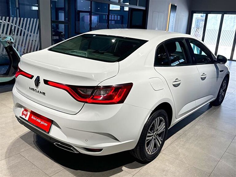 RENAULT MEGANE