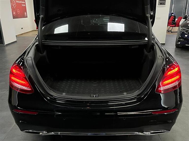 MERCEDES-BENZ E-SERISI