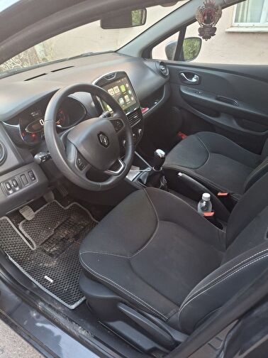 RENAULT CLIO SPORT TOURER