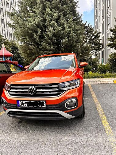 VOLKSWAGEN T-CROSS