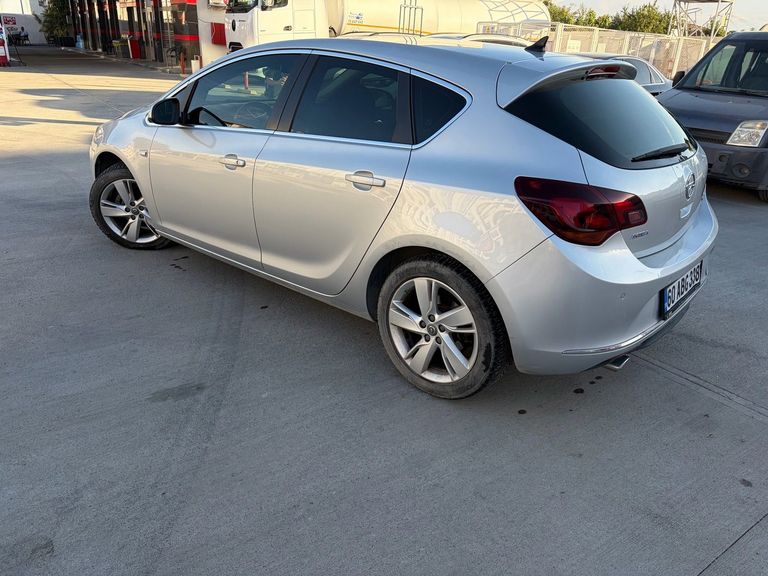 OPEL ASTRA