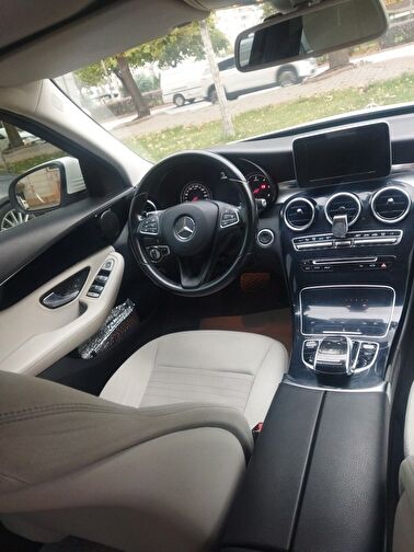 MERCEDES-BENZ C-SERISI