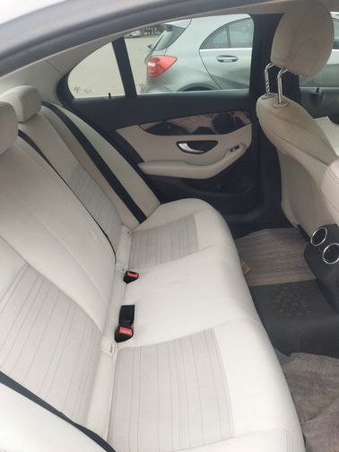 MERCEDES-BENZ C-SERISI