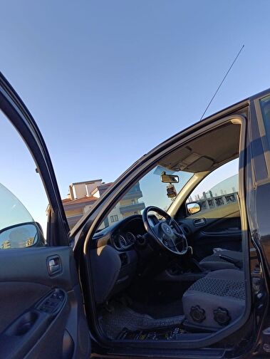 NISSAN ALMERA