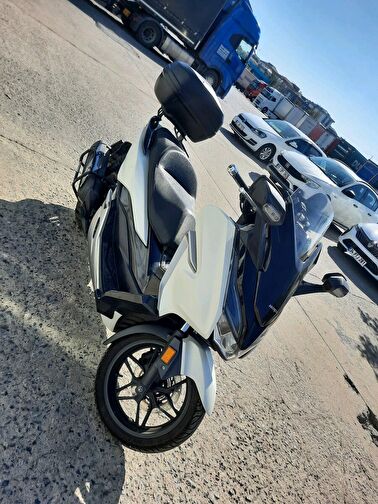 Honda Forza 250 (NSS250)