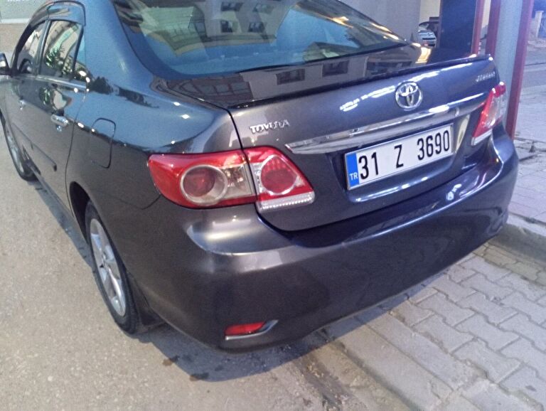 TOYOTA COROLLA
