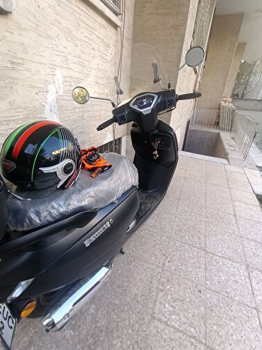 Mondial 125 Exon