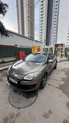 RENAULT MEGANE