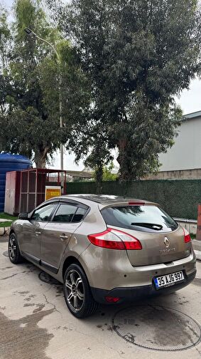 RENAULT MEGANE