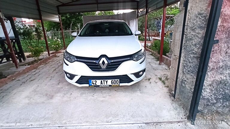 RENAULT MEGANE