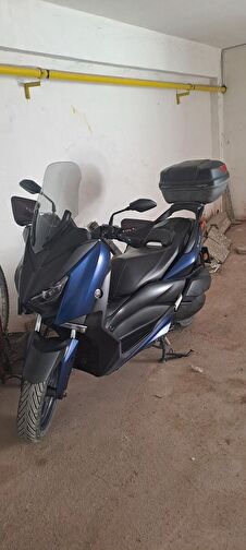 Yamaha X-Max 250 ABS