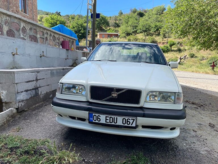 VOLVO 850