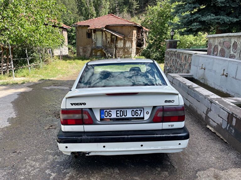 VOLVO 850