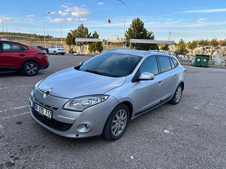 RENAULT MEGANE