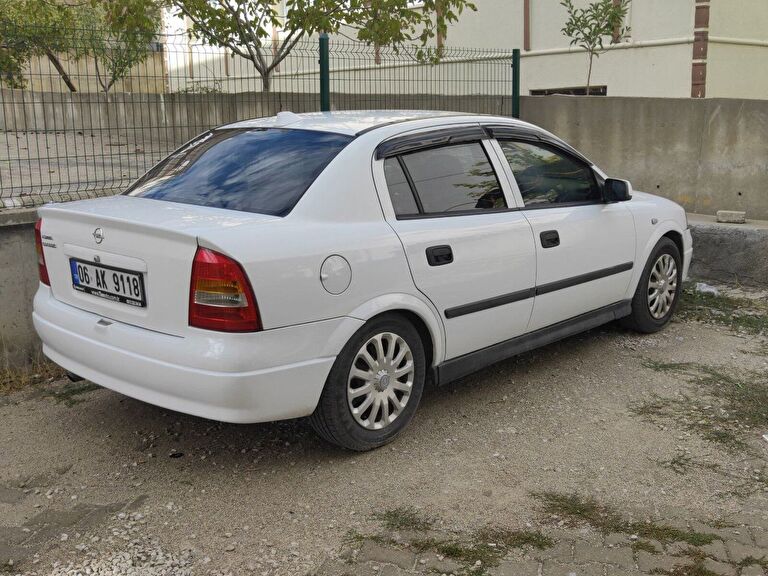 OPEL ASTRA