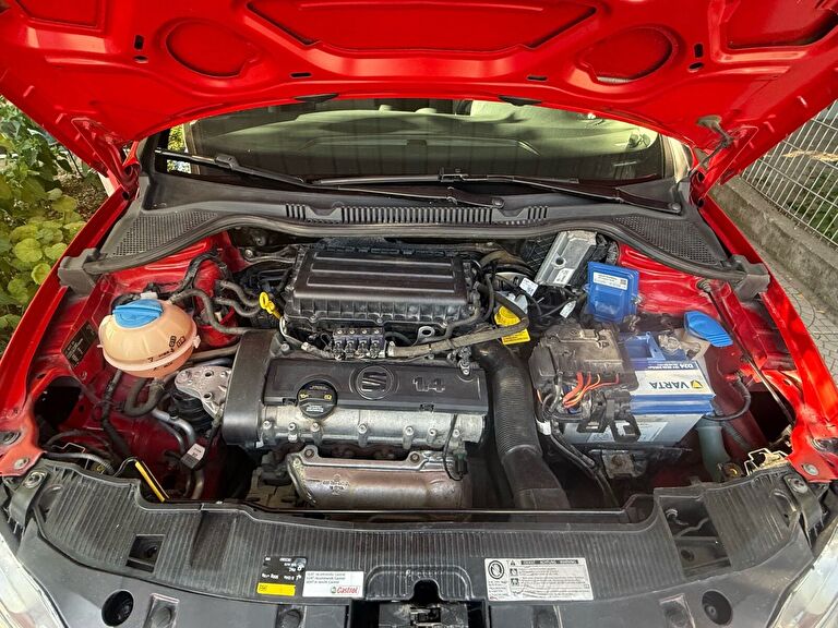 SEAT IBIZA