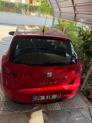 SEAT IBIZA