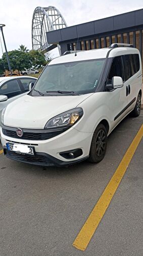 FIAT DOBLO COMBI