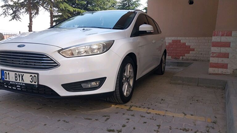 FORD FOCUS