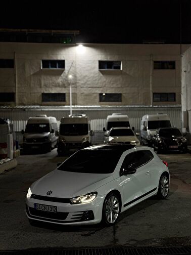 VOLKSWAGEN SCIROCCO
