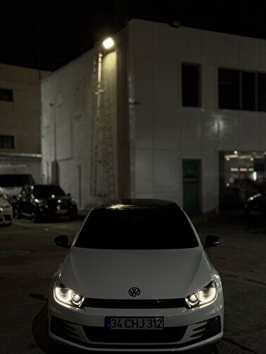 VOLKSWAGEN SCIROCCO