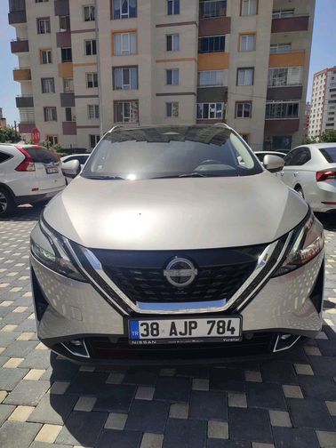 NISSAN QASHQAI