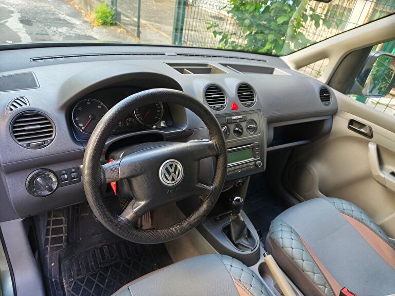 VOLKSWAGEN CADDY