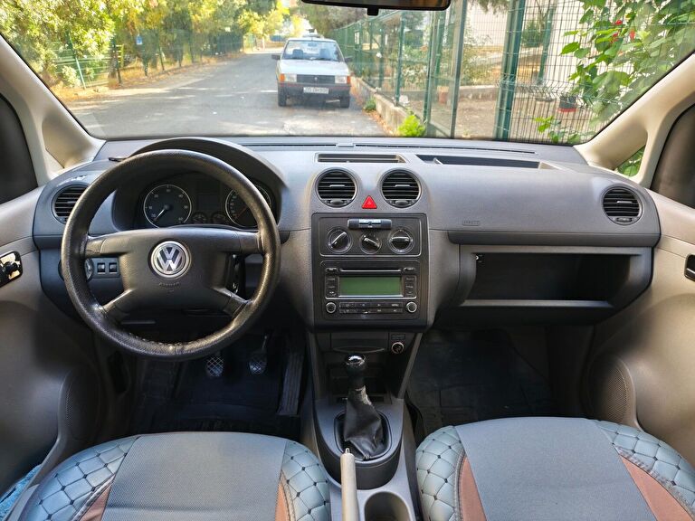 VOLKSWAGEN CADDY