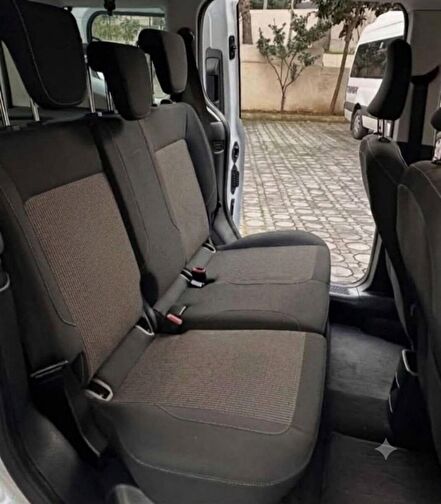 FORD TOURNEO COURIER
