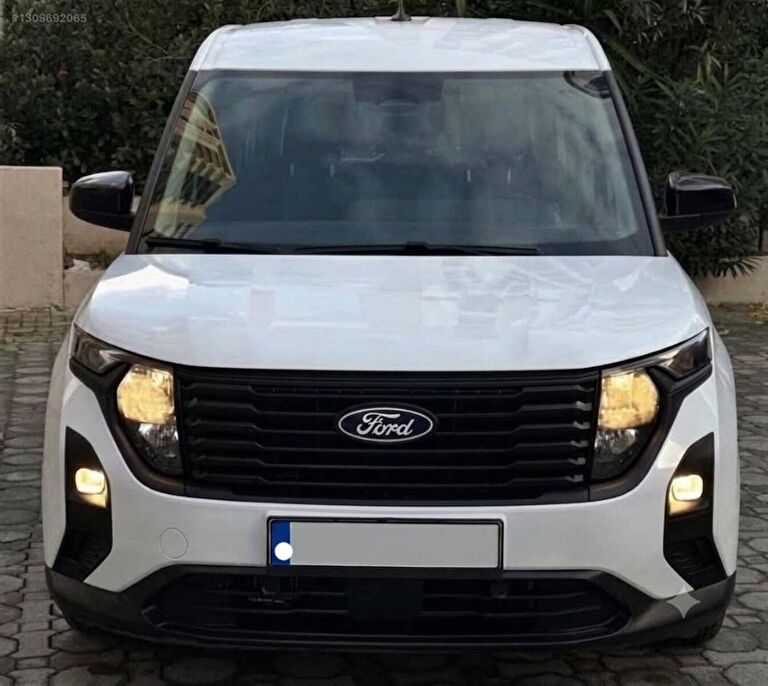 FORD TOURNEO COURIER