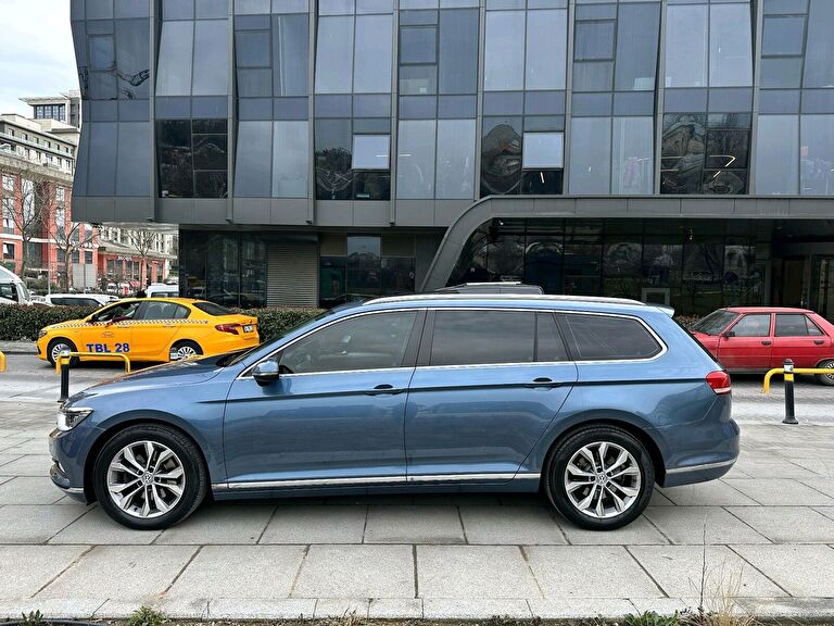 VOLKSWAGEN PASSAT VARIANT