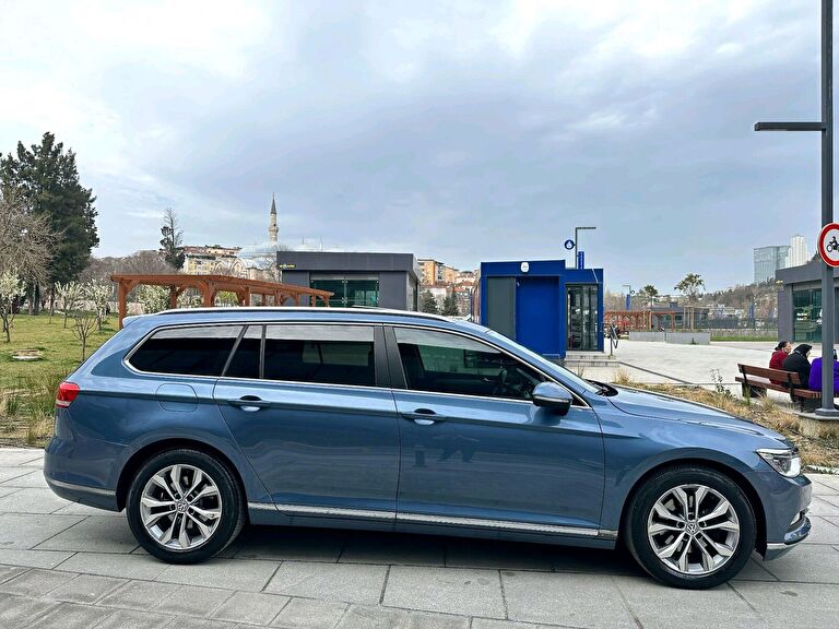 VOLKSWAGEN PASSAT VARIANT