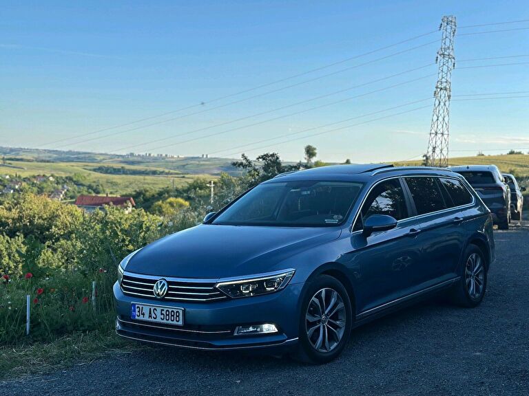 VOLKSWAGEN PASSAT VARIANT