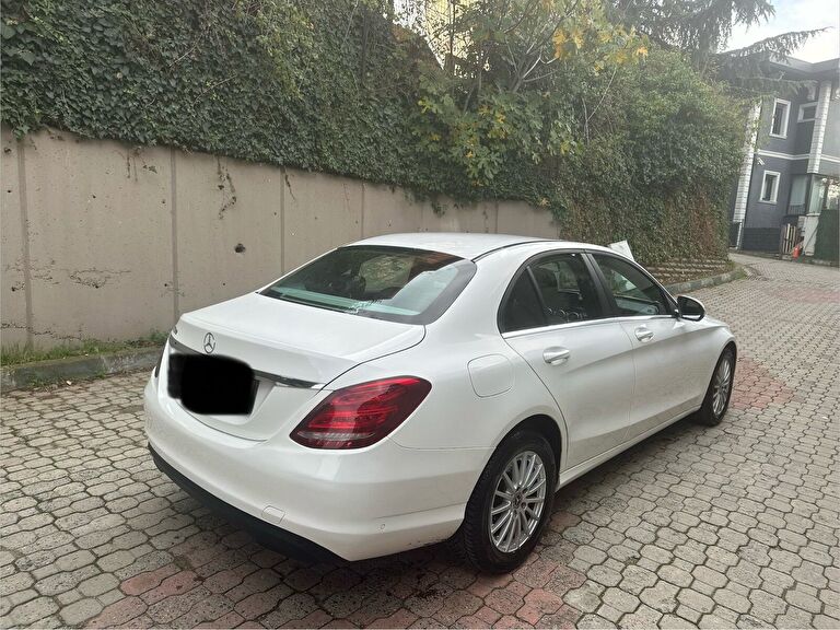 MERCEDES-BENZ C-SERISI