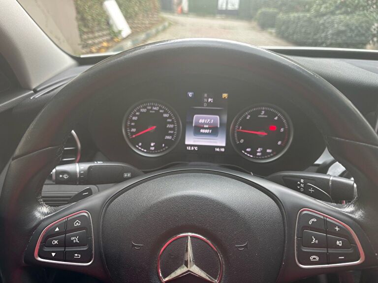 MERCEDES-BENZ C-SERISI