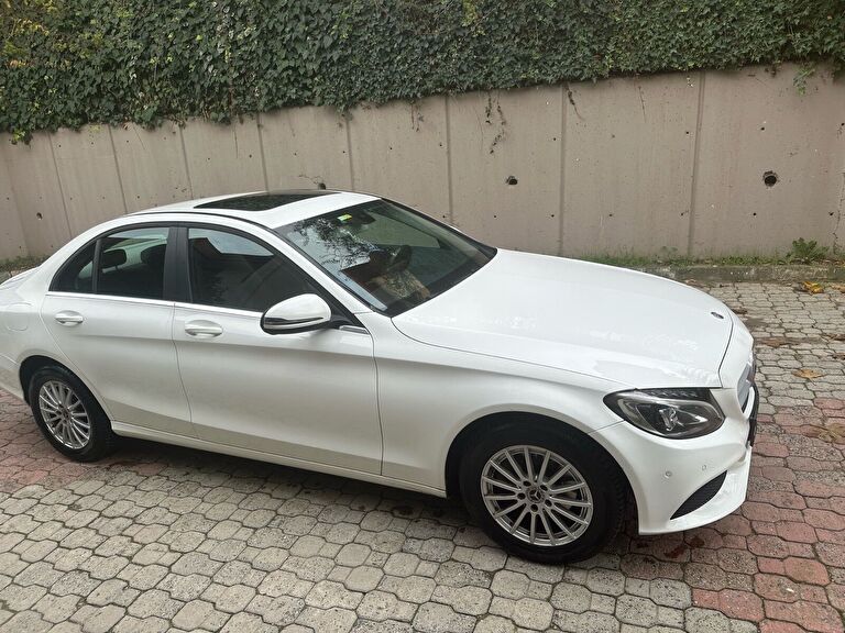 MERCEDES-BENZ C-SERISI