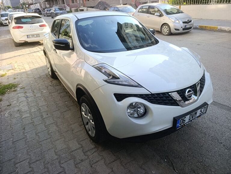NISSAN JUKE