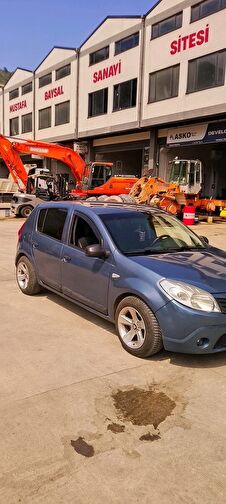 DACIA SANDERO